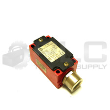NEW ALLEN BRADLEY 802F-E60M2-N5 KEY INTERLOCK SWITCH