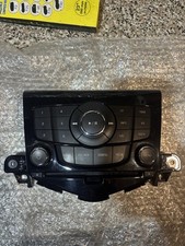 Autoradio Lettore DVD Chevrolet Cruze  GM 20900938 , Tastiera ,Schermo  4 Linee