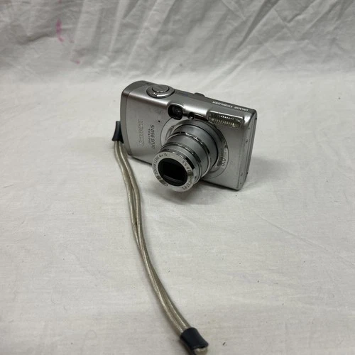 Canon IXUS 950 IS Compact digital camera - used, good condition