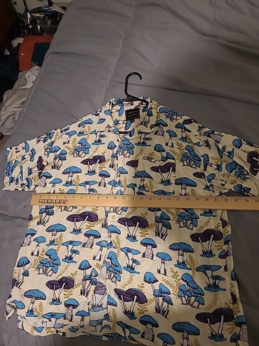 Delusions Of Grandeur Mens XL Button Up Shirt Mushroom Blue Purple AOP - Picture 7 of 8