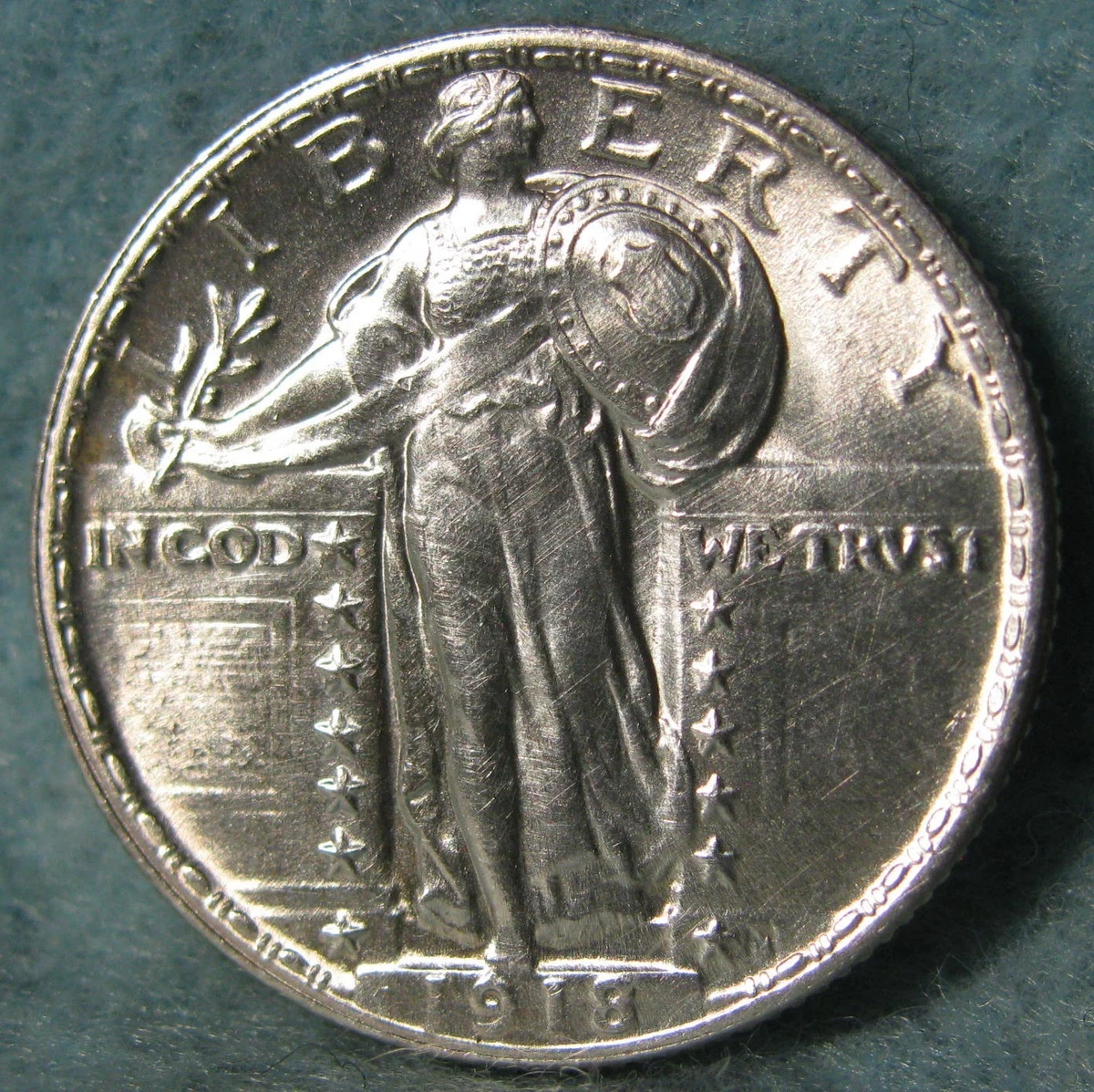 Uncirculated Silver 1918 Year Standing Liberty US Quarters (1916
