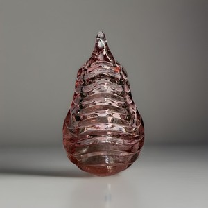 Fenton Pink glass pear trinket Box