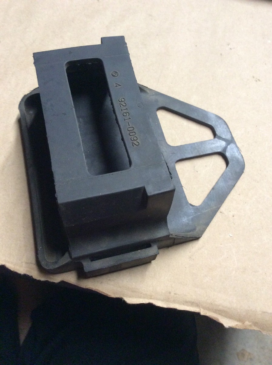 04-07 KAWASAKI ZX10R ZX 10R CDI JUNCTION BOX CASE OEM #92161-0092