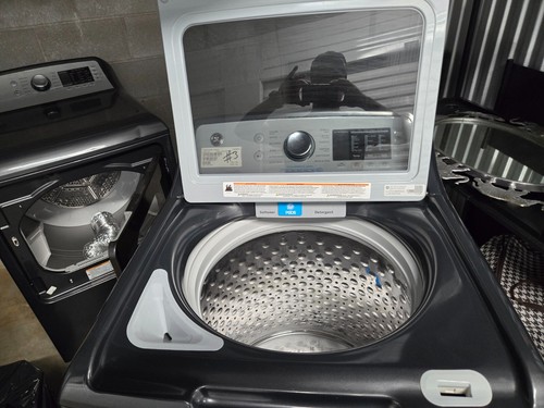 GE top load washer and dryer combination. Lightly used. - Picture 3 of 12