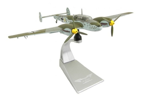 Corgi Aviation AA38503 1:72 Messerschmitt Me Bf 110C Luftwaffe Battle of Britain - Picture 6 of 7