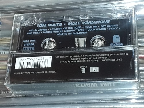 RARE TOM WAITS MULE VARIATIONS CASSETTE TAPE 1999 USA EDITION ANTI STILL SEALED - Picture 2 of 4