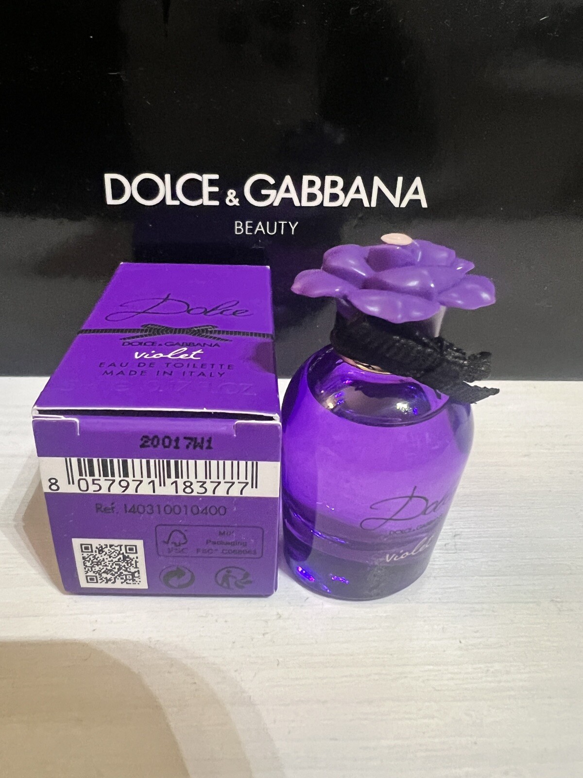 Foto 2 di 2
