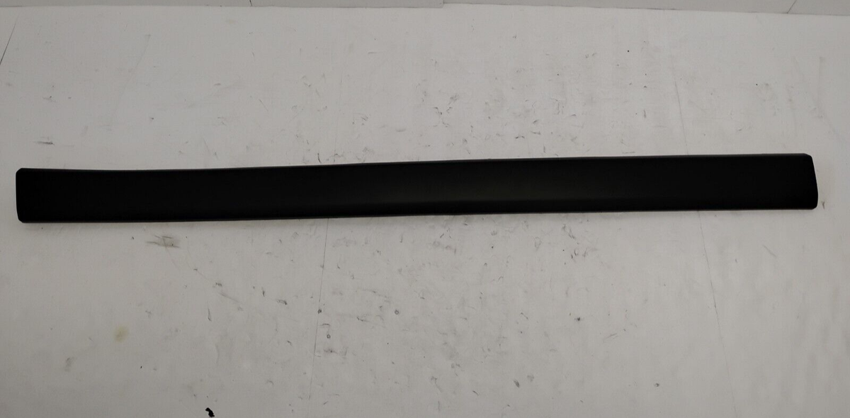 JEEP GRAND CHEROKEE 2021-2025 LEFT FRONT TRIM STRIP TRIM MOLDING