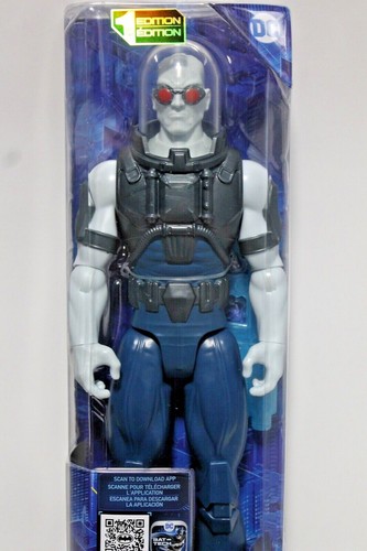 DC Comics Batman 12 pulgadas Mr. Figura de acción Freeze con accesorio Blaster nueva en caja - Imagen 2 de 3