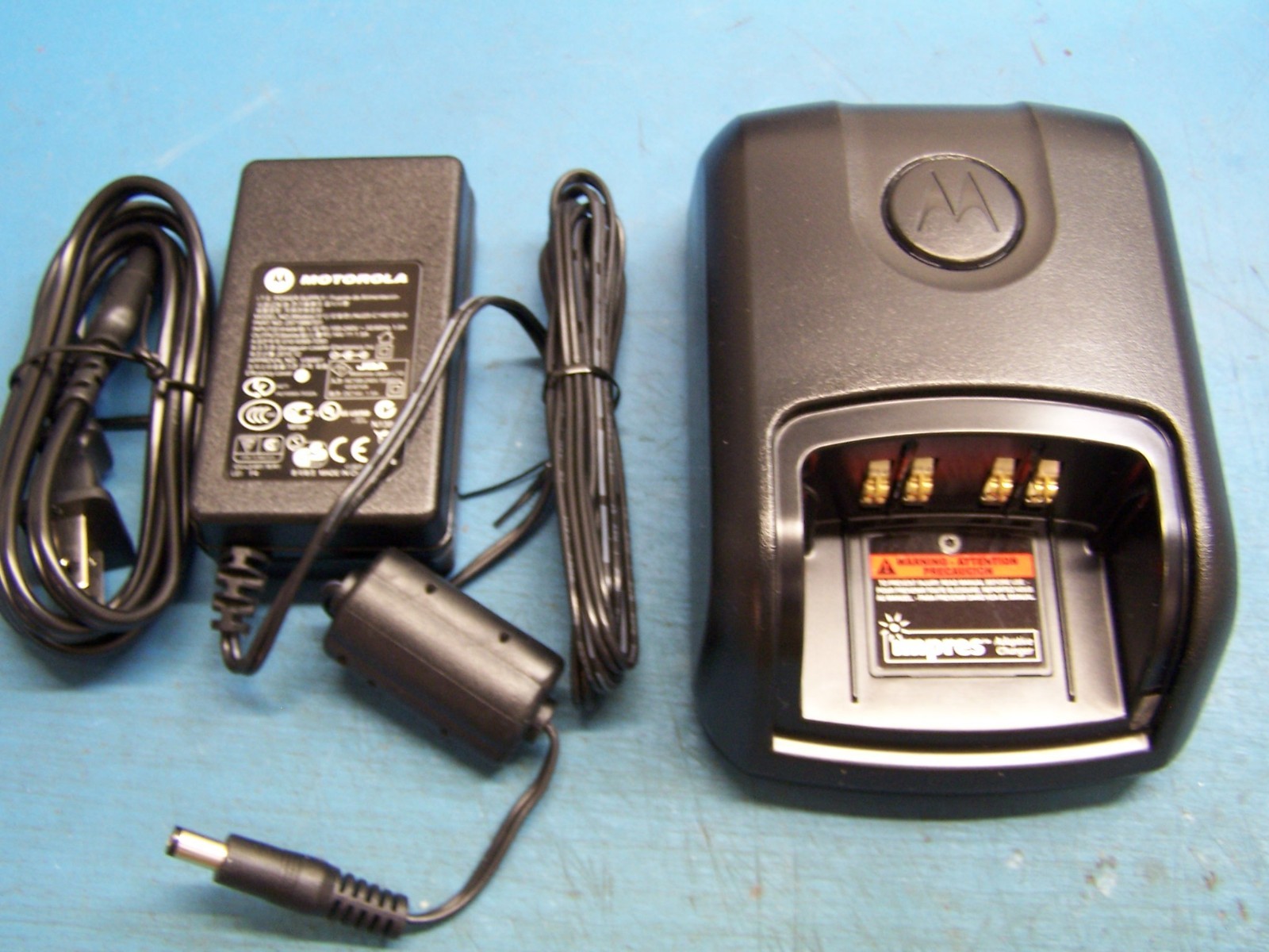 Motorola WPLN4199B IMPRES Impress Rapid Charger for HT750, HT1250