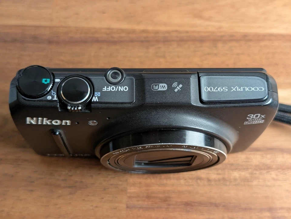 MINT Nikon COOLPIX S9700 16.0MP 30x Zoom Compact Digital Camera Japan Black - Image 3 of 4