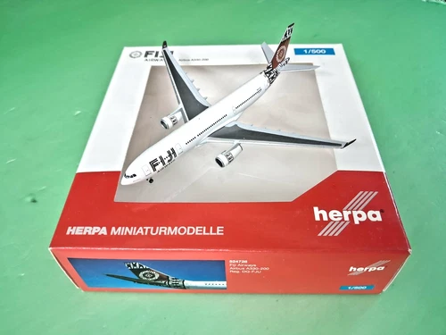 Herpa Wings 1:500 524728 FIJI AIRWAYS A330-200 DQ-FJU - METAL Aircraft Model