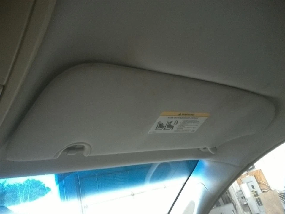 Parasol derecho pasajero con iluminación para caravana 08-10 119814 Foto 2 de 4