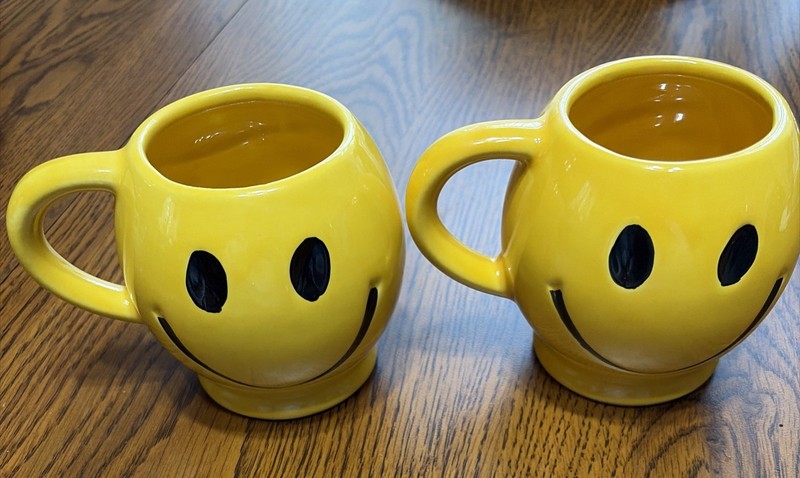 McCoy happy smiley face coffee mugs made USA  bright colors excellent condition