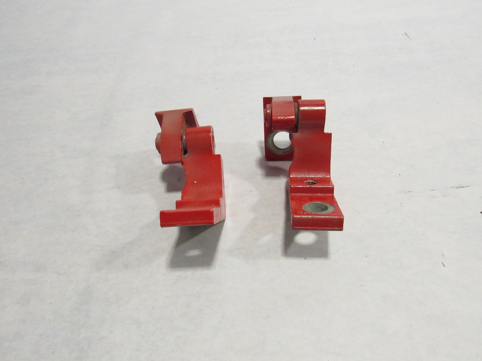 15-19 Ferrari 488 Spider 2017 Front Left Driver Door Hinge Hinges Set 2 PCS ;@2