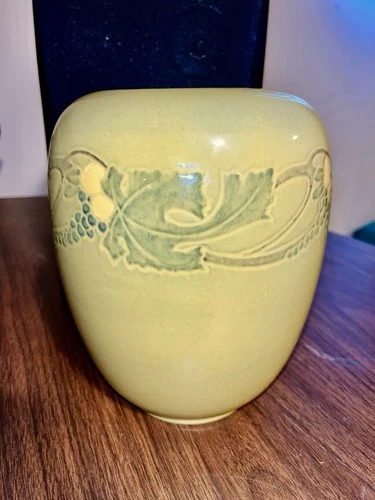 Mint 8” Roseville Victorian Art Pottery Vase. 4 Color Glazes W/Grapes And Vines.