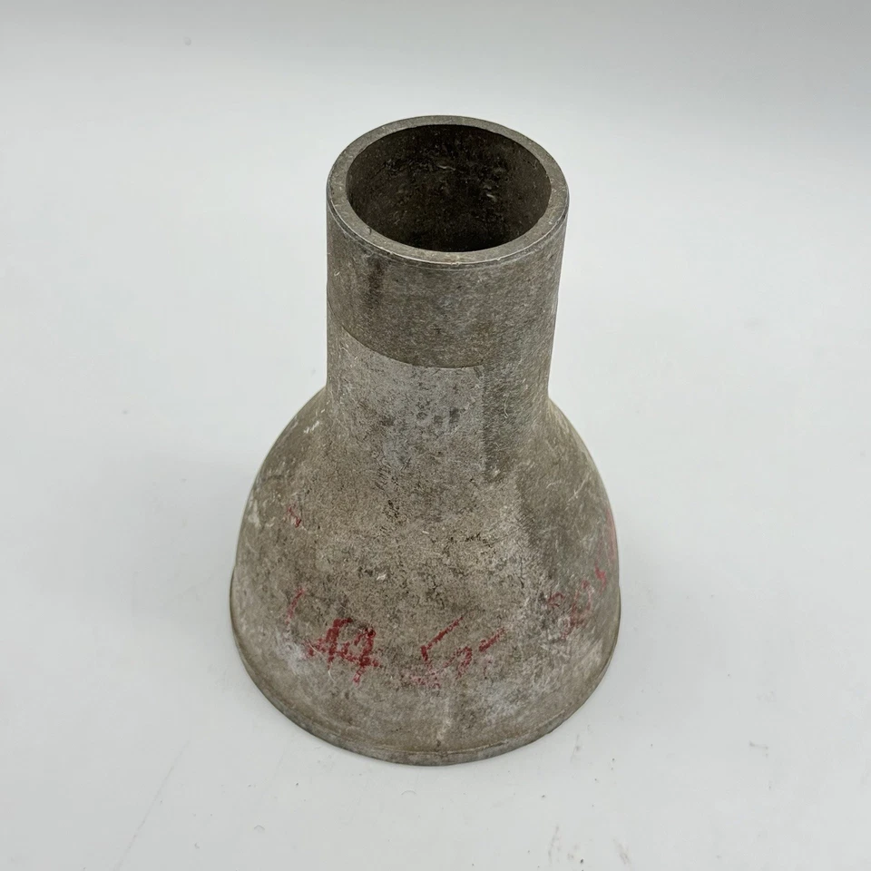 ВОРОНКА ВЫХЛОПНОГО ГЛУШИТЕЛЯ NOS Porsche 356 A 644.505.305.00 - Изображение 2 из 4