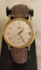 Reloj Timex T57 Unisex 30mm Tono Dorado Perfil Delgado Cuero Correa Timex DE COLECCIÓN