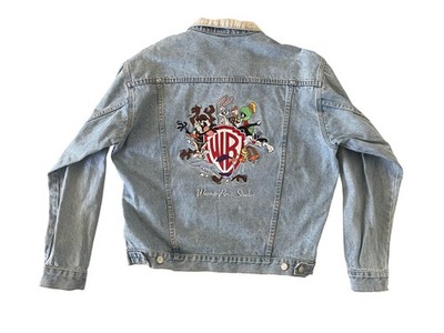 Vintage Warner Bros Studio Store Jacket Mens Medium Blue Denim Looney Tunes Back