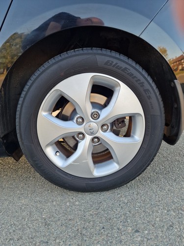 2014 Kia Carens 2 EcoDynamics 1.7 CRDi 5dr MPV Diesel Manual, Quartz Black - Picture 8 of 21