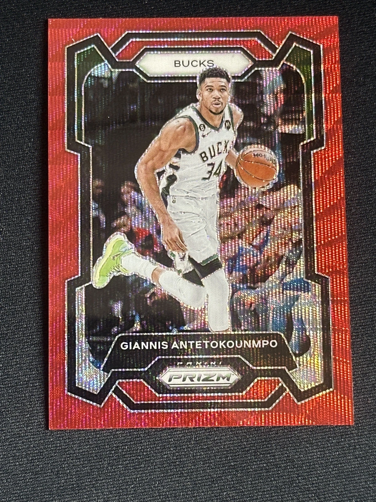 2023-24 Panini Prizm Giannis Antetokounmpo Red Ruby Wave Prizm #103 Bucks