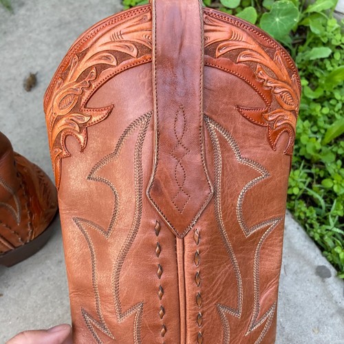 Back At The Ranch 7.5C Saddle 12" Tooled a mano 5/8" Box Toe Botas Western - Imagen 3 de 24