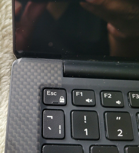 Dell XPS 13 9343 Touchscreen - Core i7-5500U - 8GB RAM - 256GB SSD - Picture 9 of 10