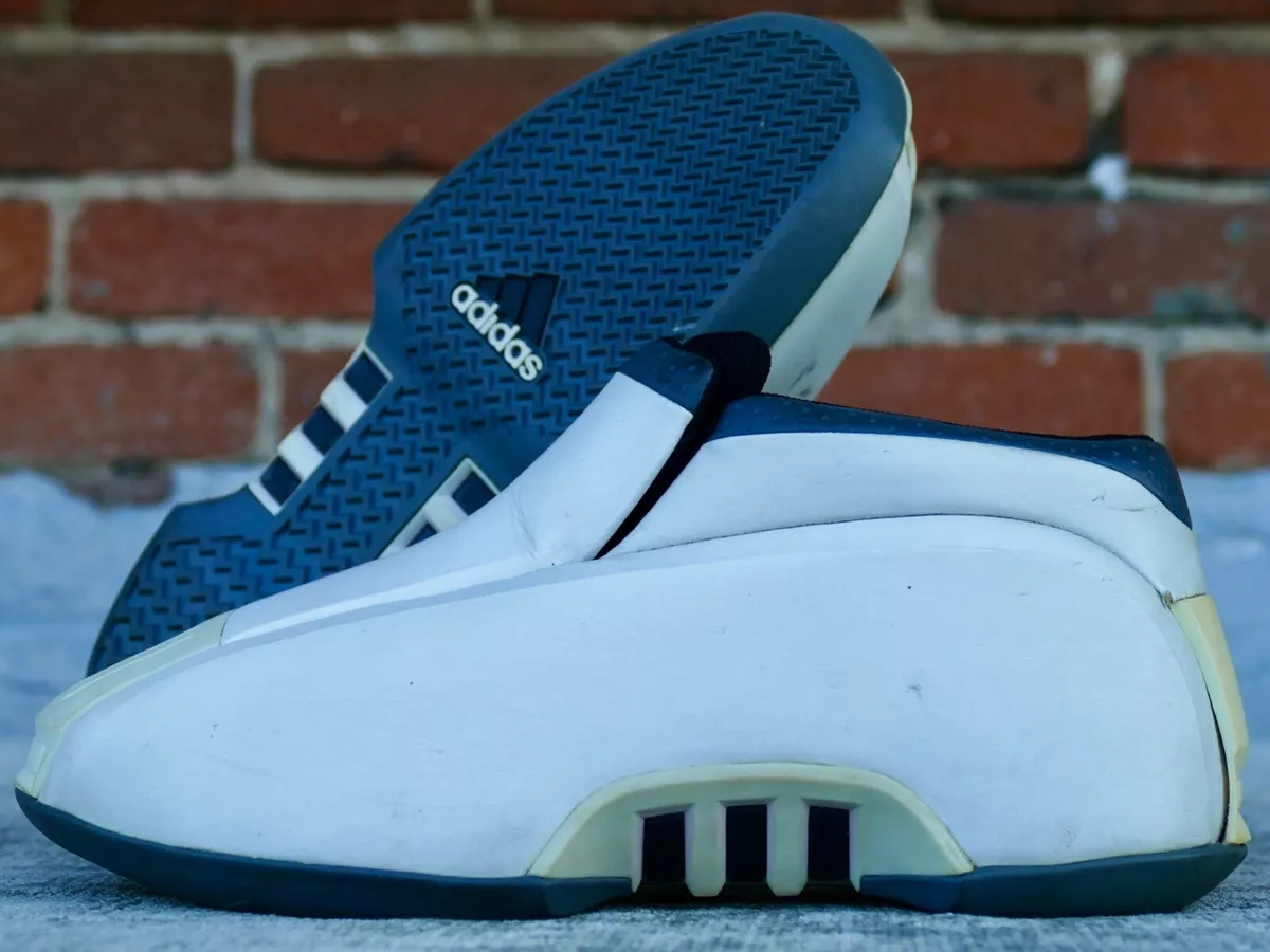 Kobe twos shoes 2025