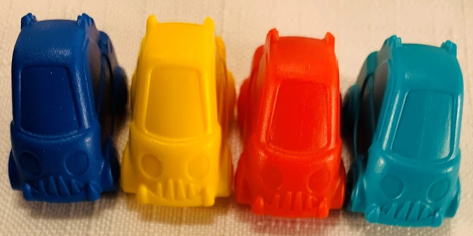 2001 Monsters Inc. Game of Life by Milton Bradley Complete in Great Condition - Image 3 of 4