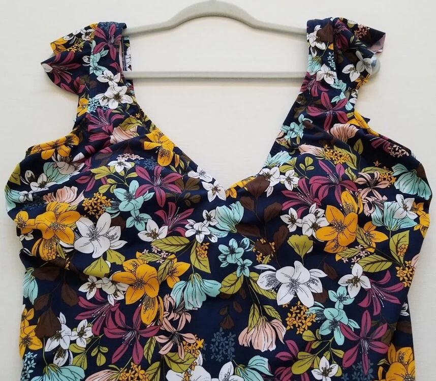 Beach Betty One Piece Swimsuit Women’s Extra Large XL Floral Lowcut V Neck Swim - Image 2 of 4