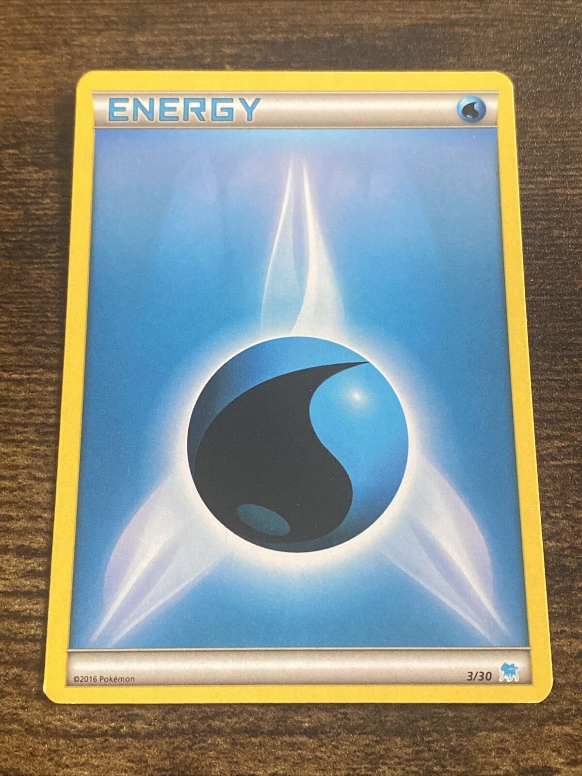 Water Energy 3/30 XY Trainer Kit: Pikachu Libre & Suicune (Suicune) L7226*