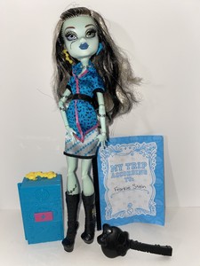 frankie stein scaris