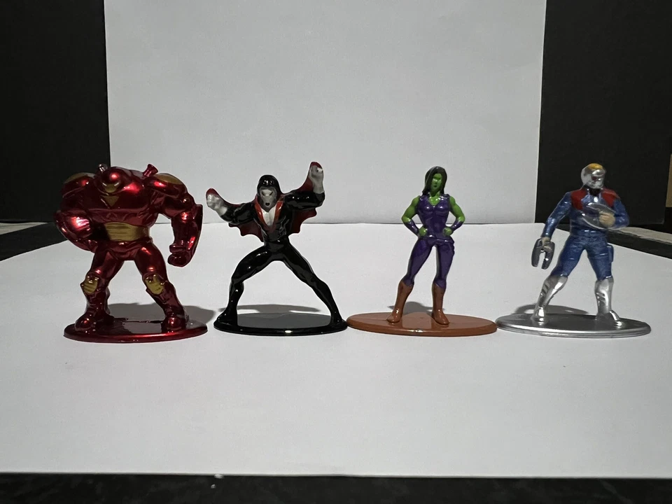 Lote de 20 figuras de metal fundido a presión mini figuras de Jada Toys Marvel nano Foto 3 de 4