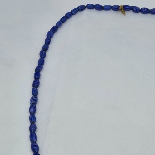 ANTIQUE ONION VENETIAN CHEVRON STRIPED BLUE GLASS TRADE BEADS NECKLACE 30" - Picture 5 of 7