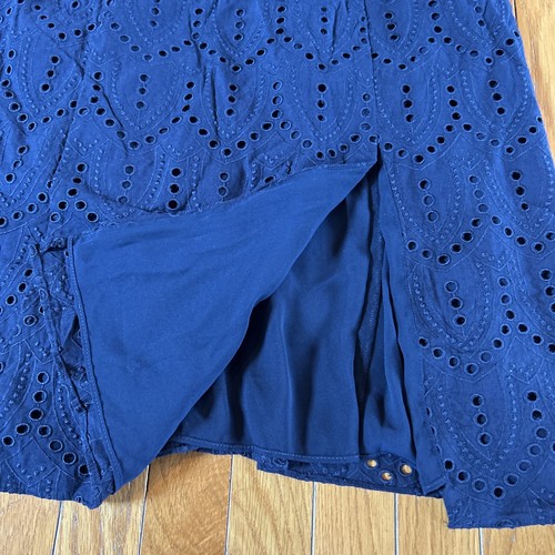 New NWT White House Black Market Tie Front Eyelet Dress Women’s Sz 4 Navy Blue - Picture 3 of 8