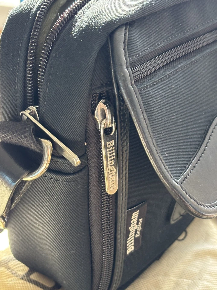 Billingham Stowaway Bag – Black FibreNyte / Black Leather - Image 2 of 4