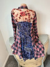 Boutique L Shirt Top 👀 Cottage Cluttercore Textured Tunic Patchwork Art Wear