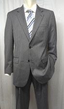 JOS A BANK Signature Collection Suit 40L Gray Herringbone