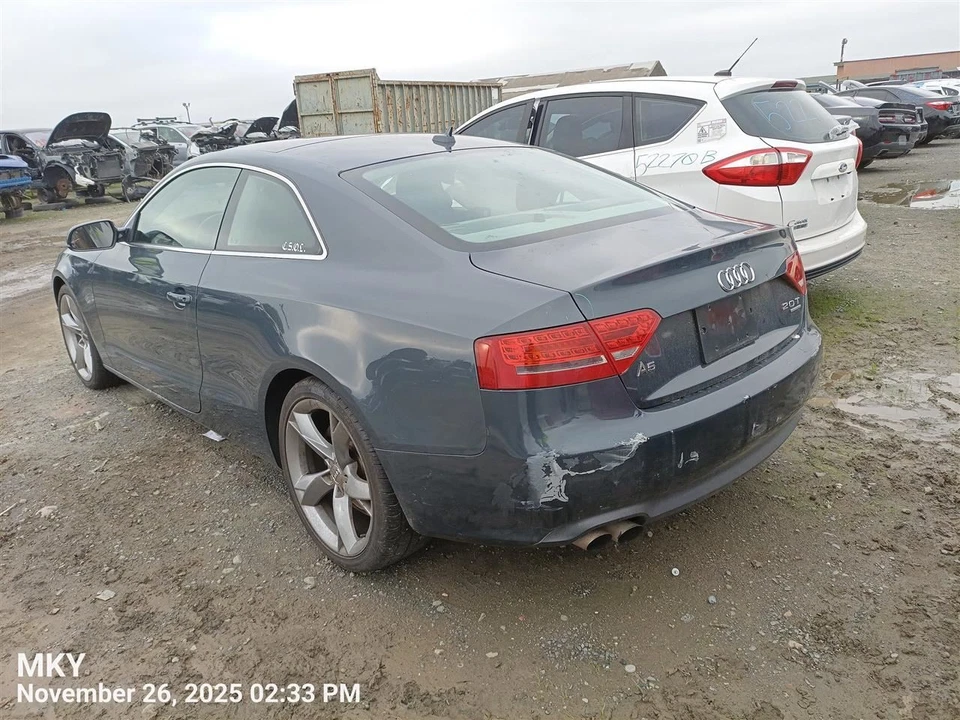 GLOVE BOX 2010 AUDI A5 AUDI Foto 3 de 4
