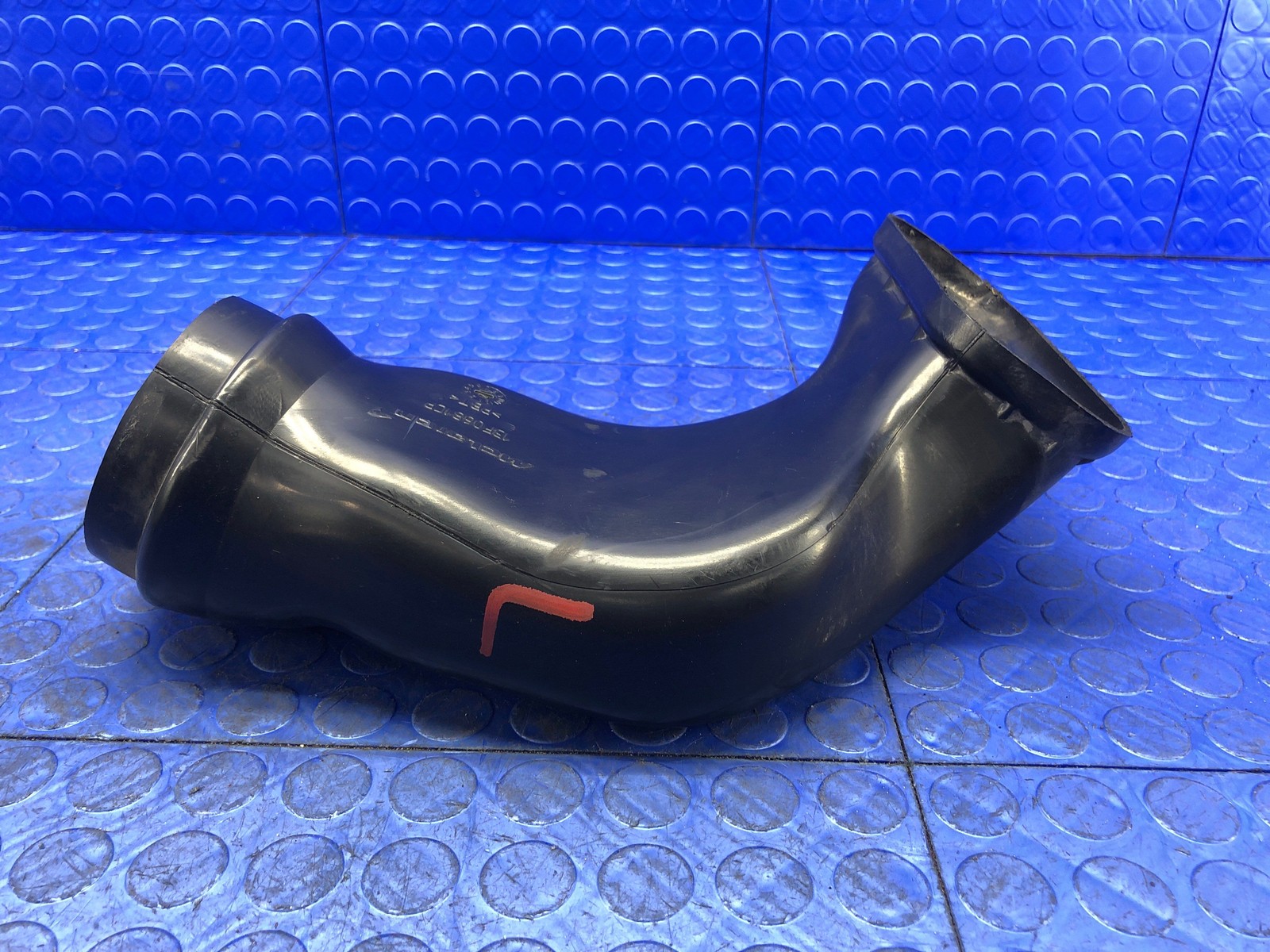 2016-2021 MCLAREN 570S OEM LEFT SIDE AIR CLEANER FILTER DUCT PIPE HOSE 13F0683CP