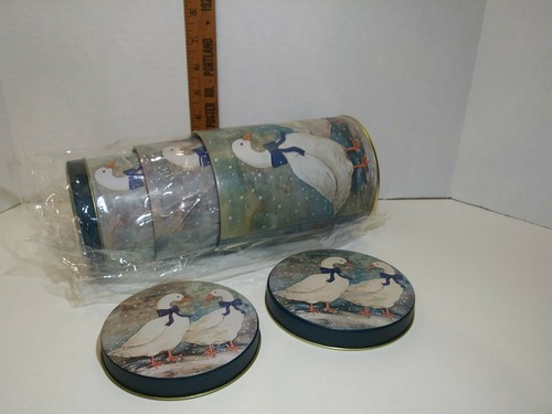 Vintage NOS Winter Geese Set of 3 Tins Winter Scene Christmas Around The World - Picture 11 of 11