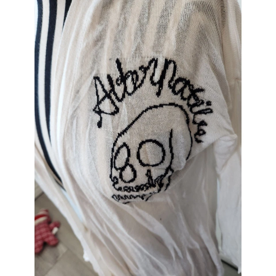 Cardigã suéter caveira peso leve alternativo branco L bolsos bordados - Imagem 2 de 4