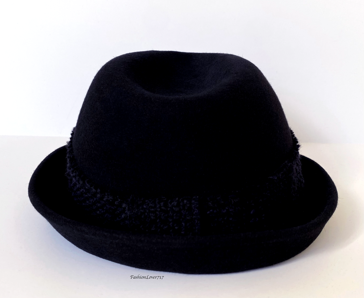 NEW 17B CHANEL BLACK FELT NAVY TWEEF FEDORA CC LOGO HAT CAP S | eBay