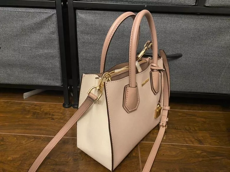 MICHAEL Michael Kors Selma Medium Color-Blocked Satchel in Pink