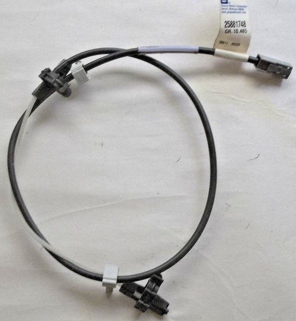 Remote Control Door Lock Receiver Antenna 25881748 Buick Lucerne