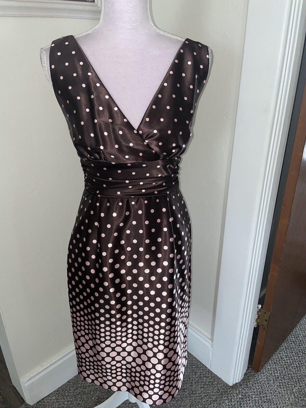 Picture 2 of 10