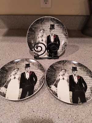 (3) Fun Bones Halloween Skeleton Bride & Groom Wedding Couple Dinner Plates 7.5''