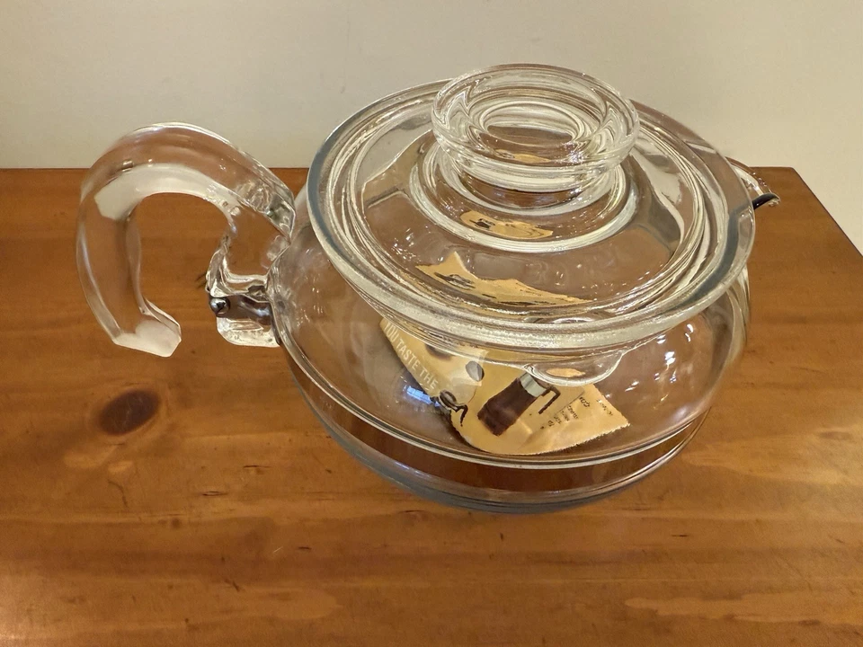PYREX Flameware MCM Clear Glass 6 Cup VTG Tea Pot Stove Top Coffee Kettle 8336 - Image 2 of 4