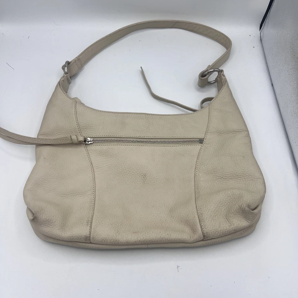 Cartera HOBO Harley-Davidson para mujer de metal pesado con tachuelas de cuero genuino Foto 3 de 4