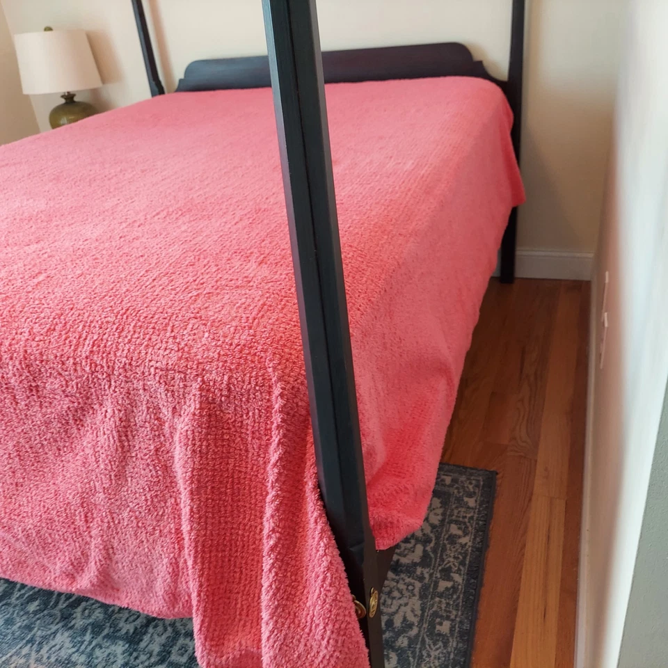 Colcha de chenilla de algodón rosa intenso Pine Cone Hill Cottagecore Queen 97x94" Foto 4 de 4